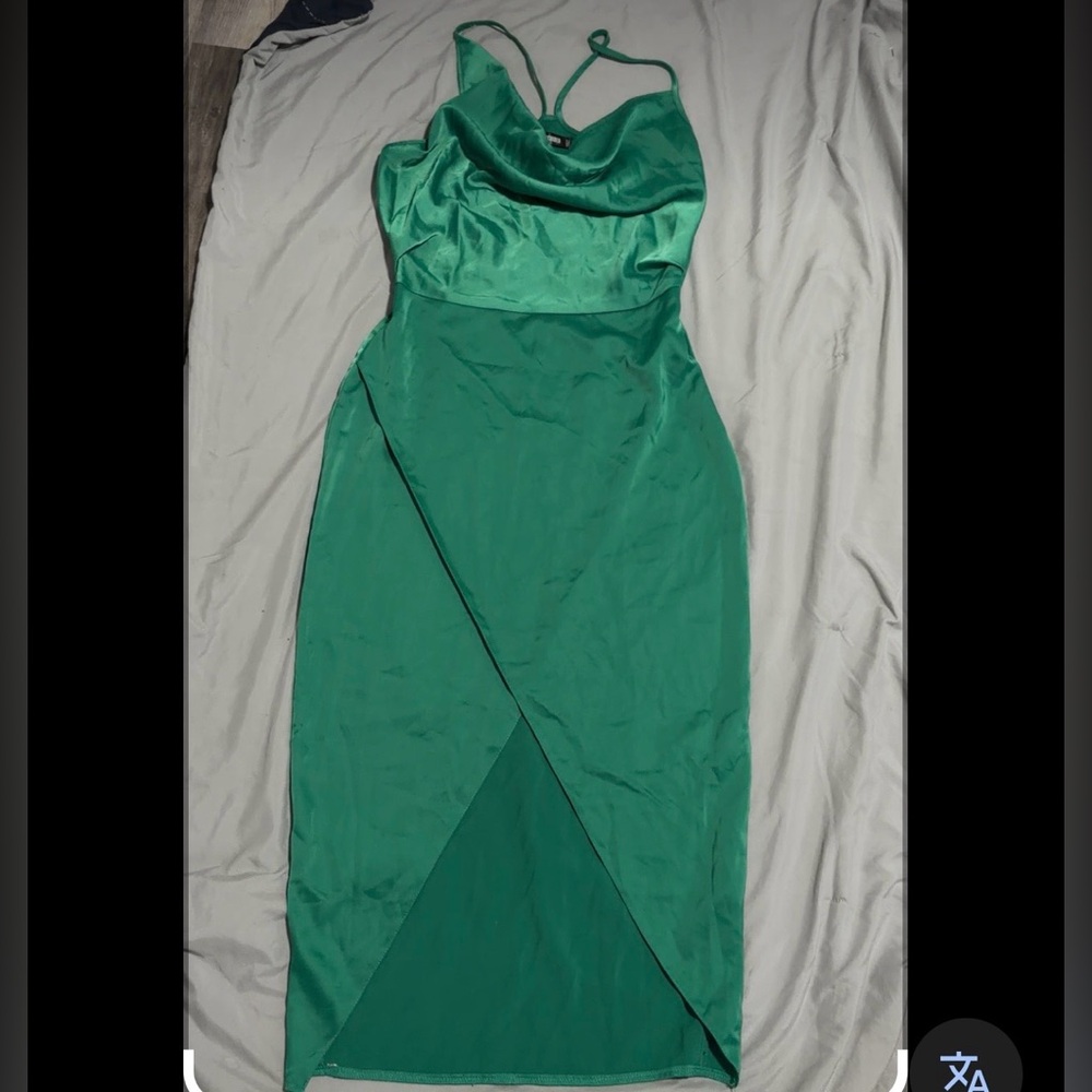 Missguided+ Asymmetrical Green Dress